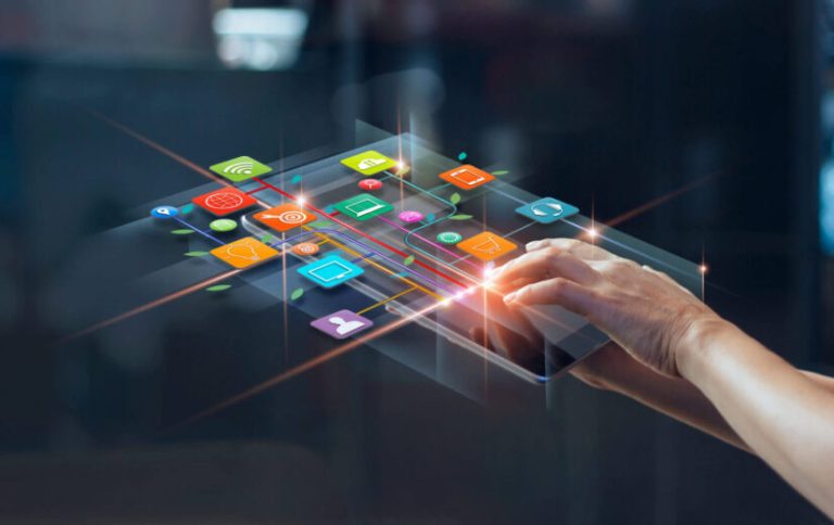 What Is an Omnichannel Model, and Where do Restaurants Fit In?